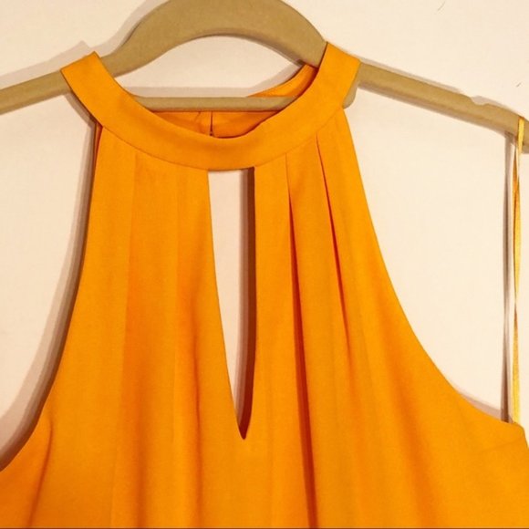 Express Yellow High-neck Flowing Fit & Flare Dress - Picture 5 of 7